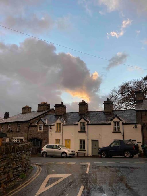 Lovely Peaceful 2 Bed Cottage Llandderfel ภายนอก รูปภาพ