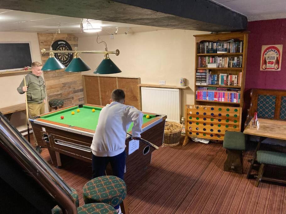 Lovely Peaceful 2 Bed Cottage Llandderfel ภายนอก รูปภาพ