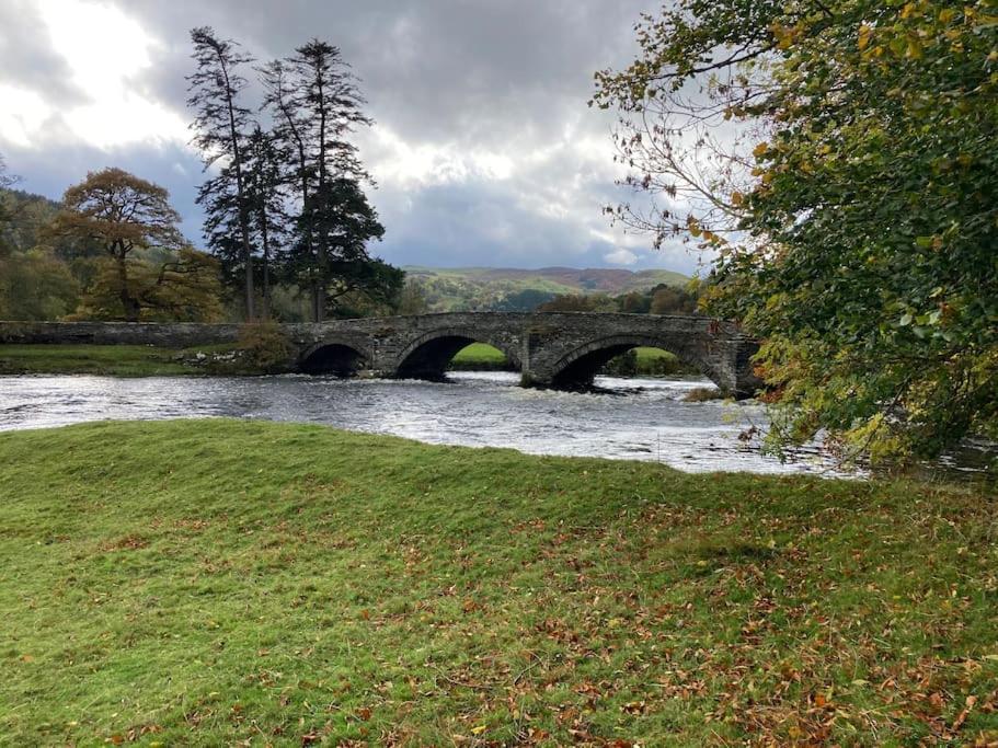 Lovely Peaceful 2 Bed Cottage Llandderfel ภายนอก รูปภาพ
